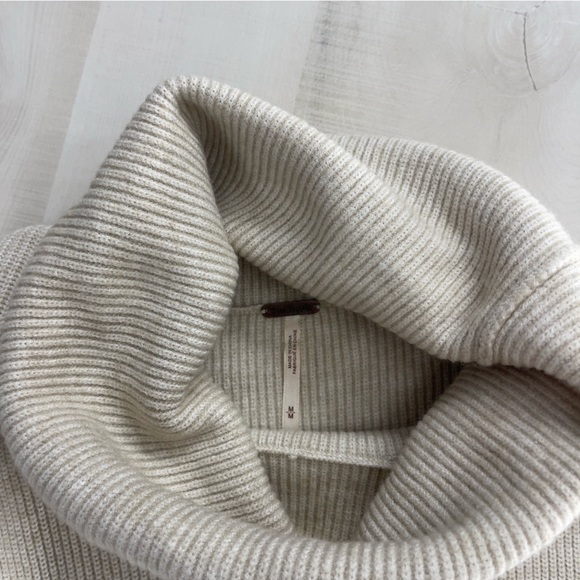 FREE PEOPLE softly structured beige tan tunic oversized turtleneck sweater top M - Picture 3 of 9